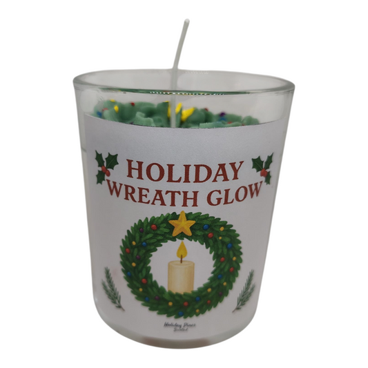 Holiday Wreath Glow Scented Candle | KC Luxury