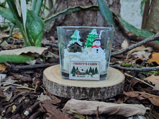 Frosty’s Cabin Handcrafted Holiday Candle – Snowy Cabin & Snowman Scene | Winter Aroma Candle